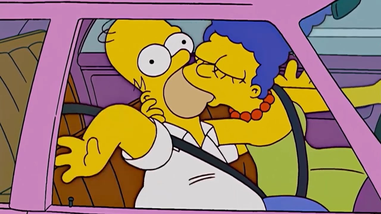 Simpsons ! 심슨 키스하는 호머와 마지