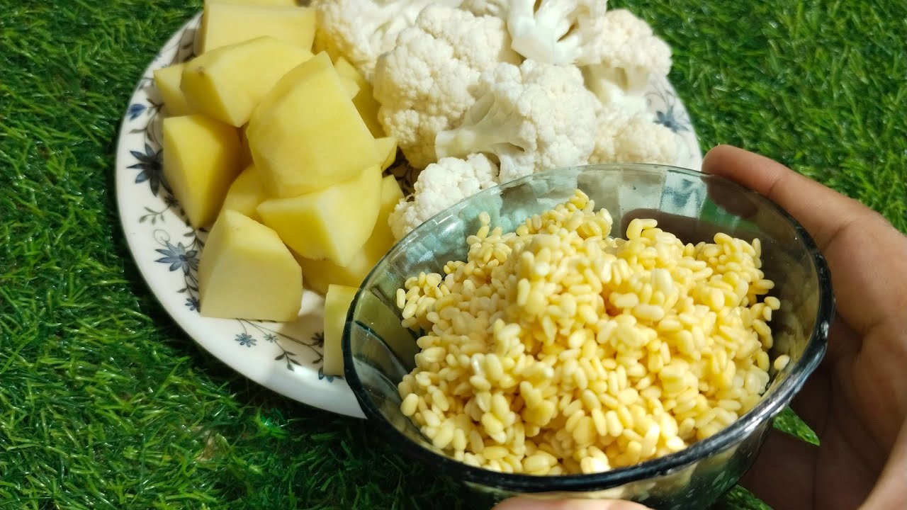 ফুলকপি আলু সঙ্গে অল্প মুগ ডাল দিয়ে দারুণ স্বাদের নিরামিষ রেসিপি।। Niramis Recipe...