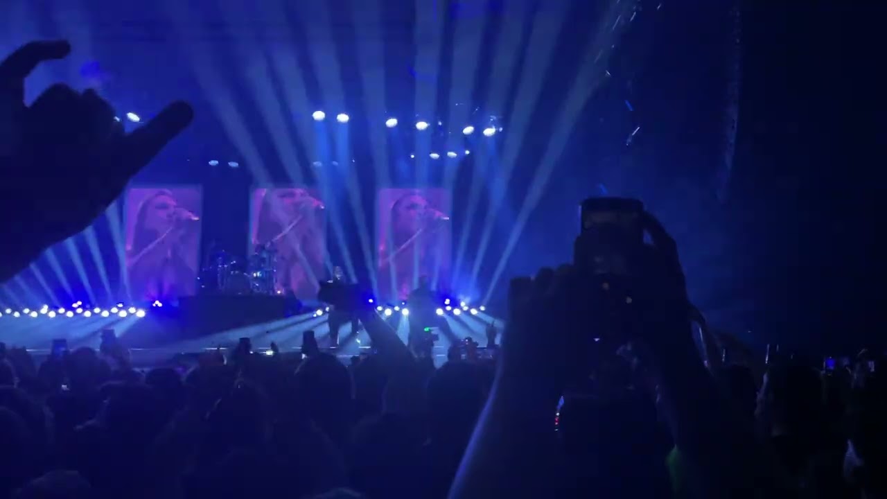 Motionless in White - Afraid of the Dark (live @ Swiss Life Hall, 21.02.2026)
