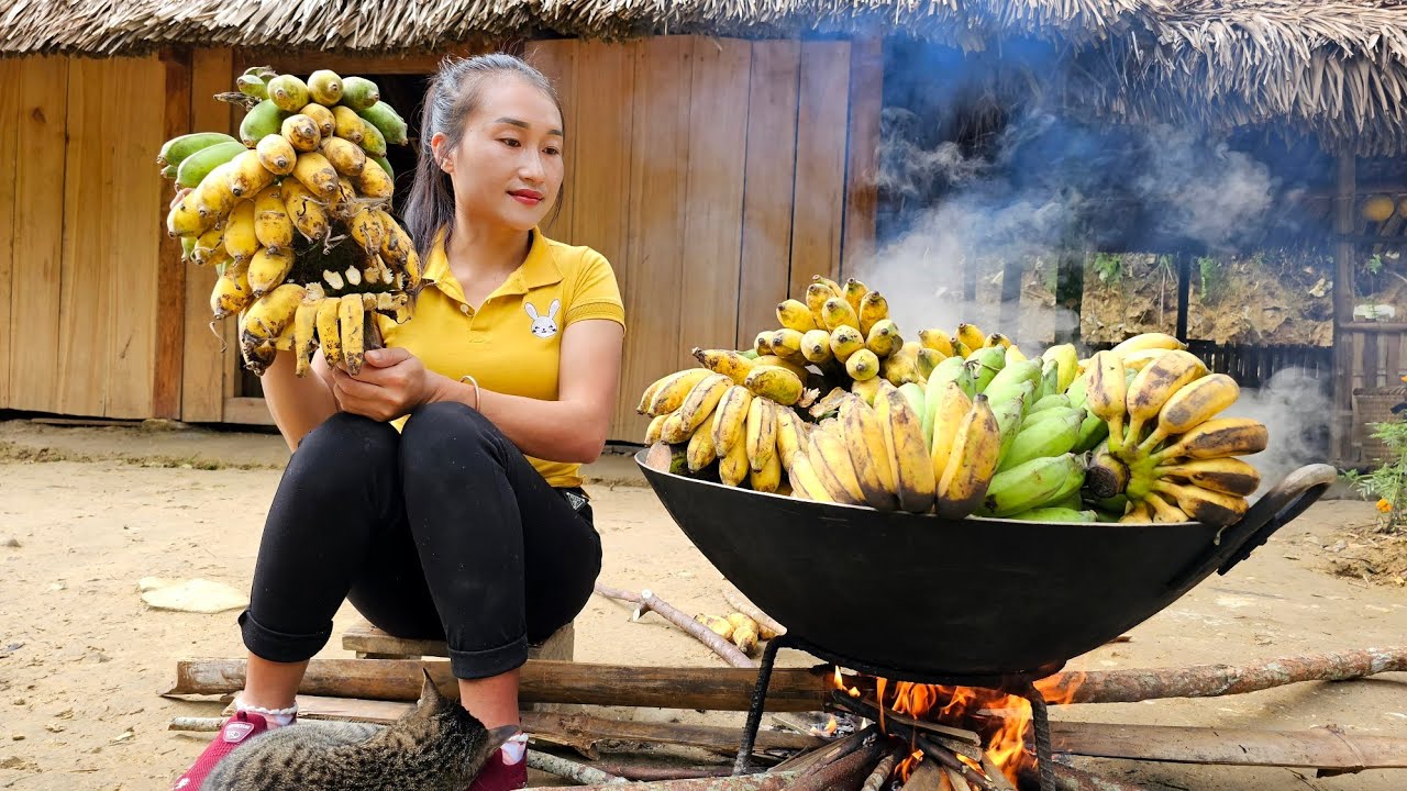 Harvest banana - How to boil bananas goes to market sell - animal care | Ly Thi Tam