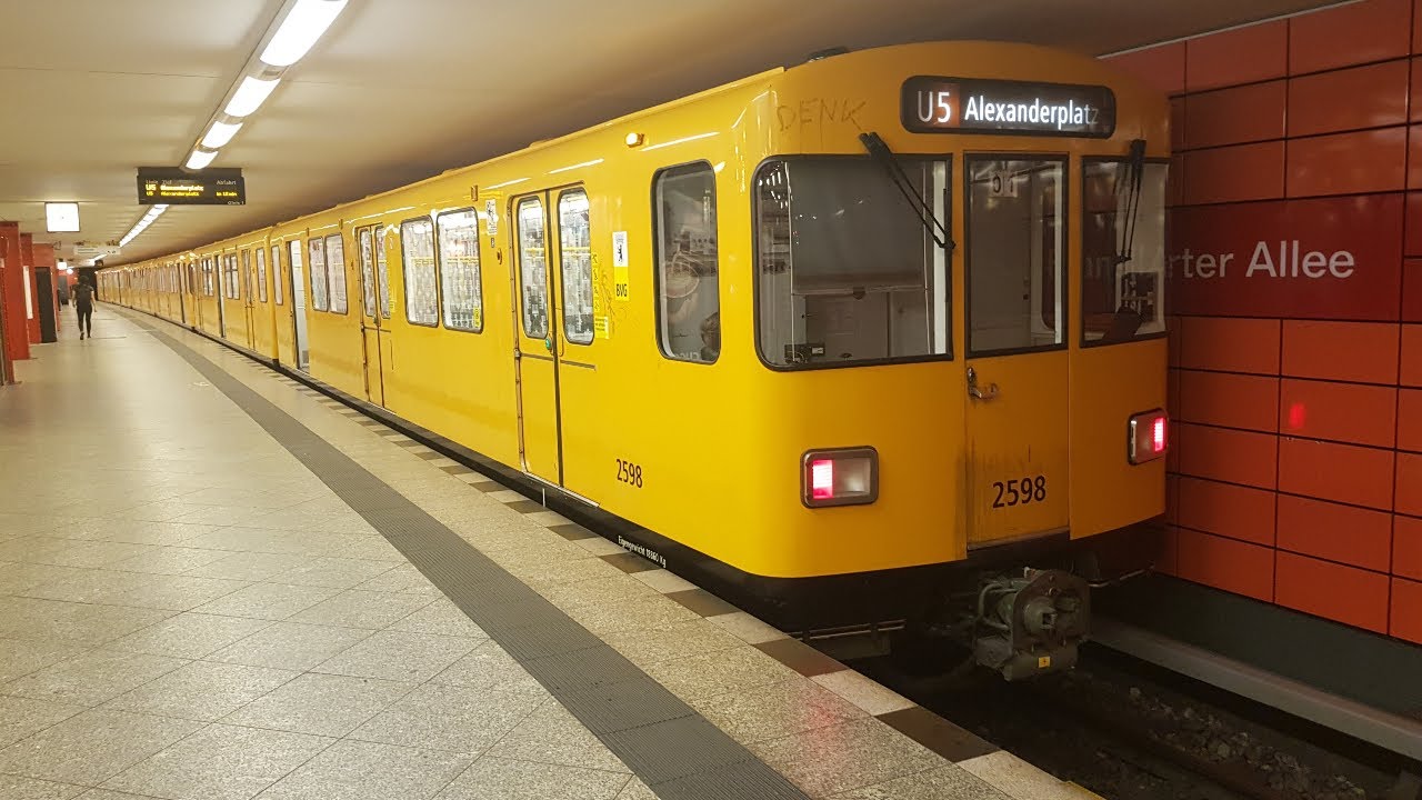 U-Bahn Berlin - Mitfahrt im leeren F76 (2598) auf der  U5