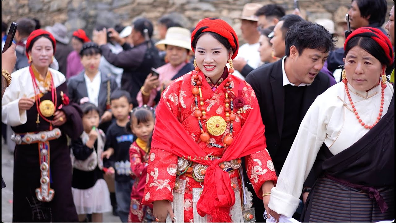 Wujiamo, красивый член команды Zhuorechamu, Grand Wedding Ceremony
