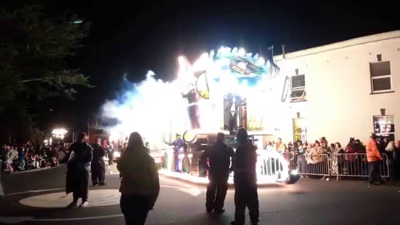RAMBLERS CARNIVAL CLUB 2015 - GANGS OF GOTHAM at BURNHAM ON SEA / HIGHBRIDGE CARNIVAL 2015