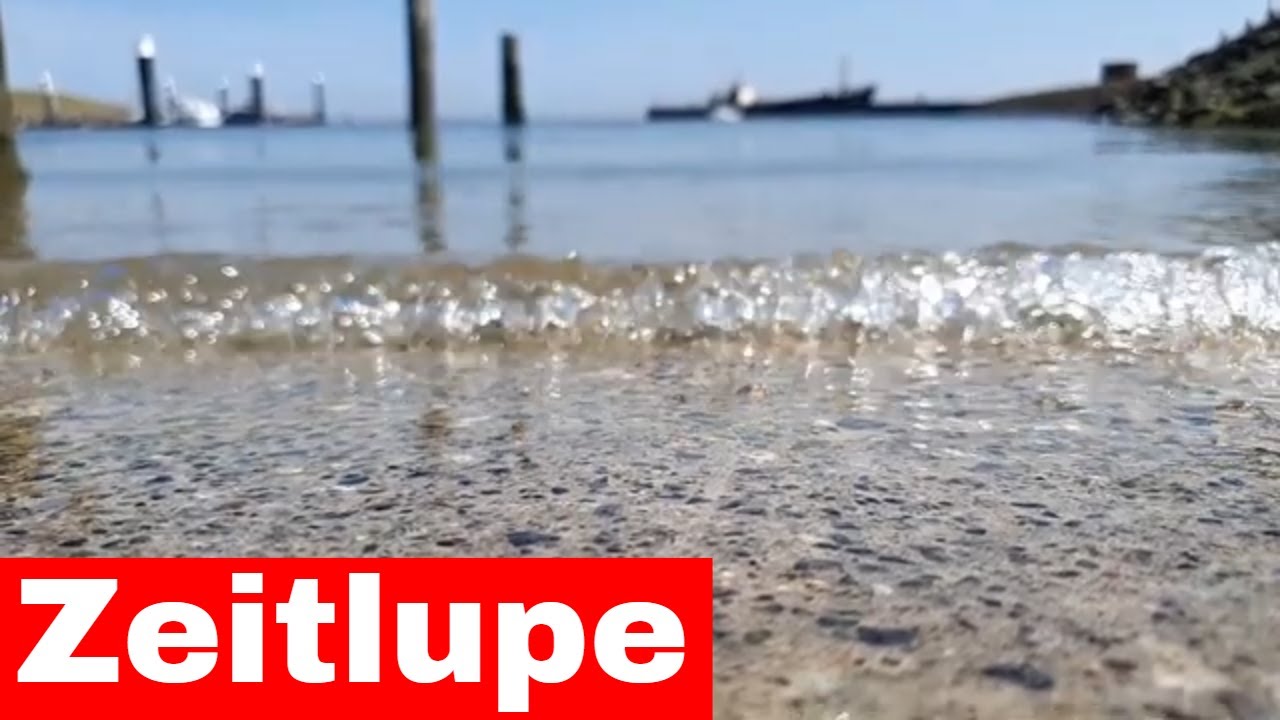 Wellen im Harfen - Zeitlupe (Slow Motion)