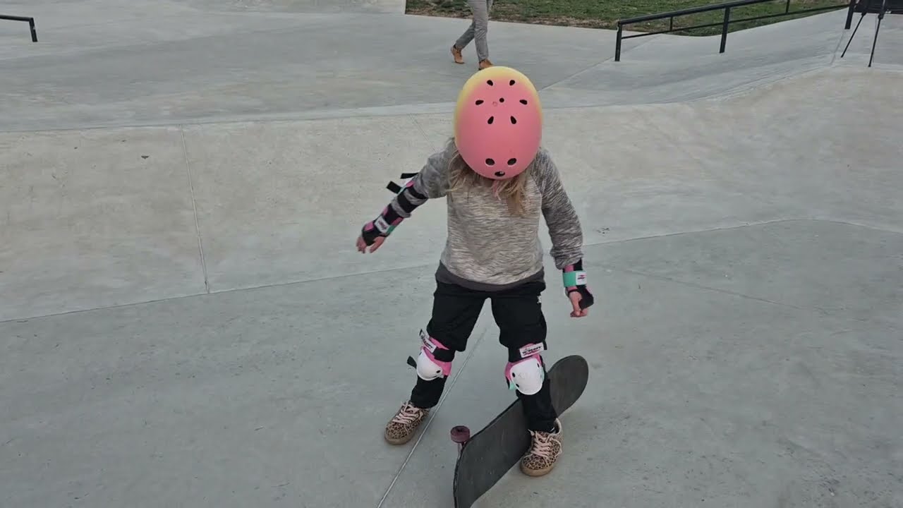 Kora's Unbound Second skate park adventure!