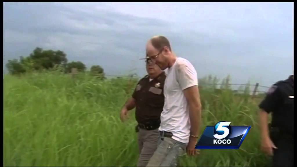 Camera shows how man steals, takes off in bail bondsman&rsquo;s car