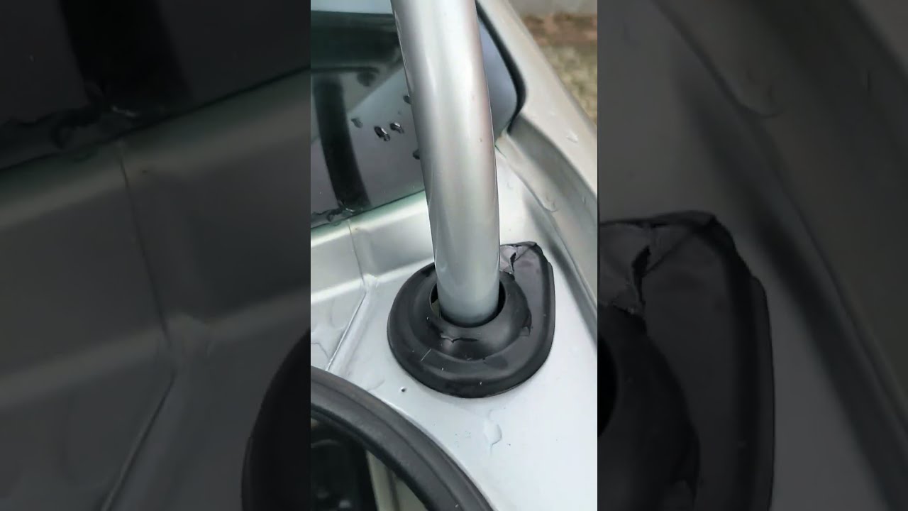 VW Passat B6 water in trunk