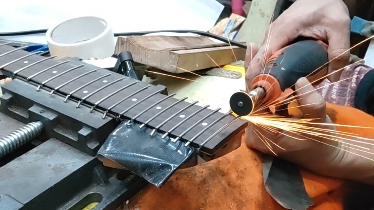 Washburn N4 Nuno Bettencourt Signature - Refretting Stainless Steel by PHC Majestic Guitarworks