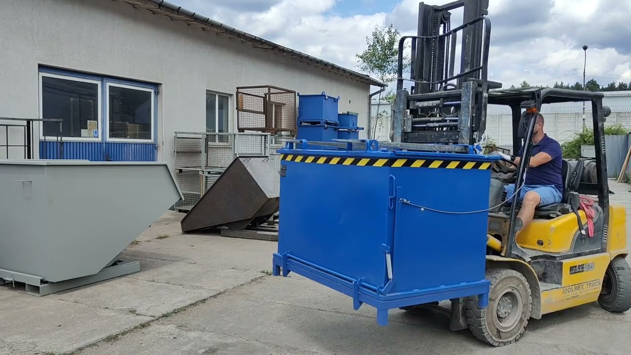 Pojemnik samowyładowczy z otwieranym dnem do wózka widłowego #logistyka #forklift #containers