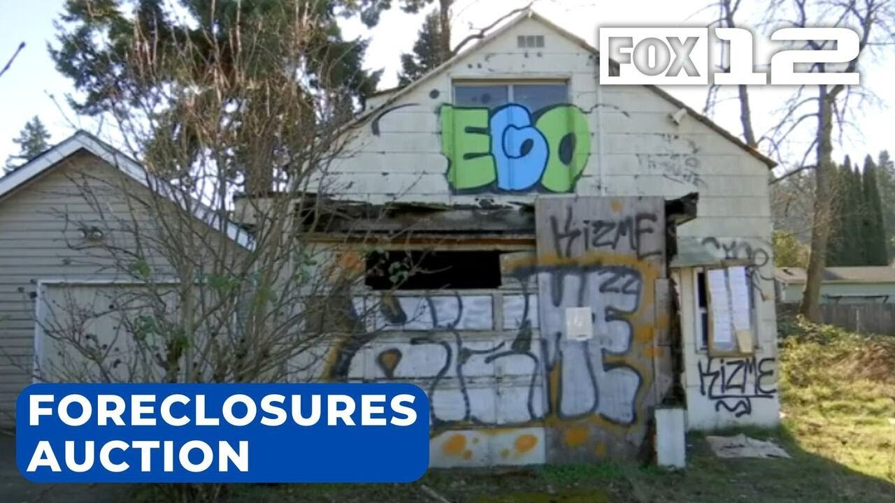 2 foreclosed properties sold at City of Portland auction