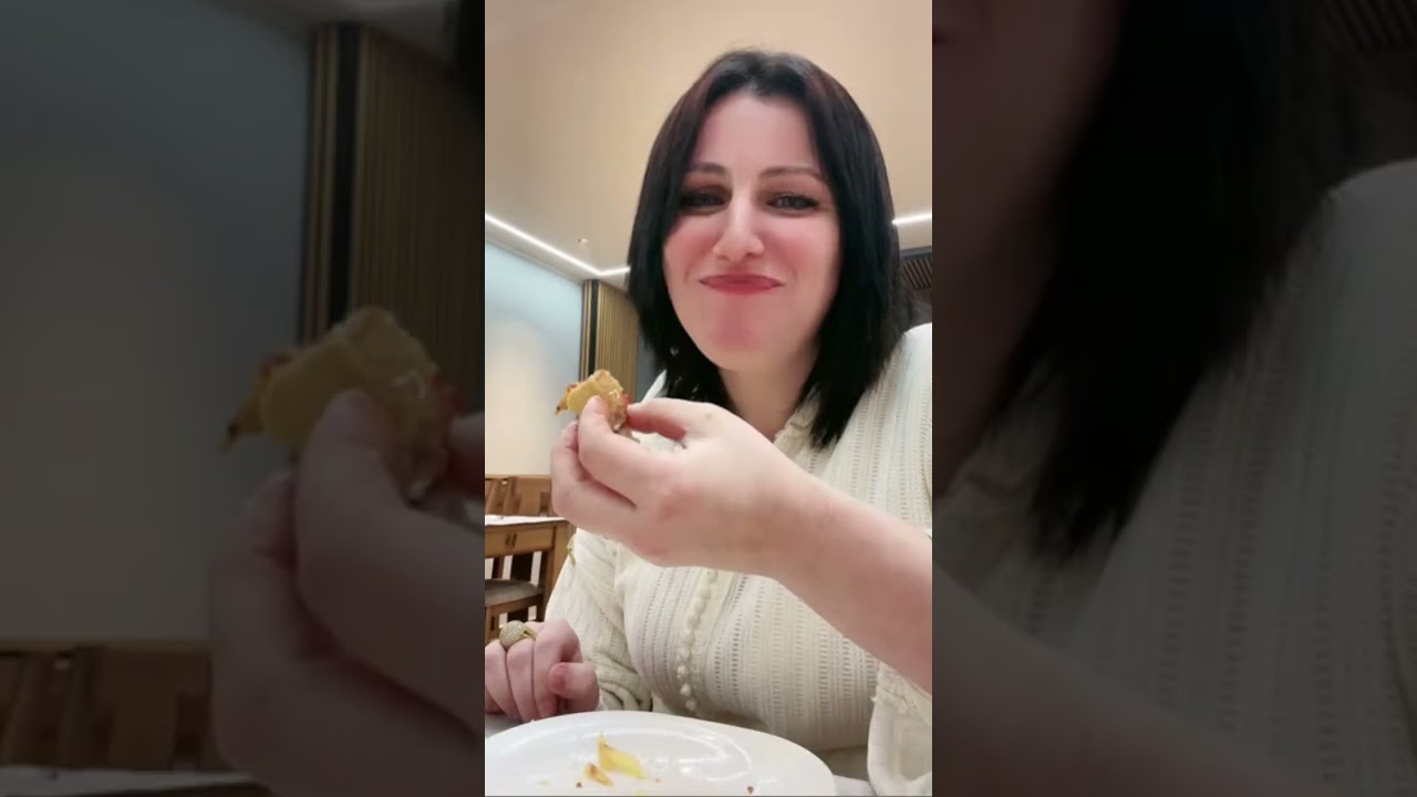 SULTANA CHERINE LIVE