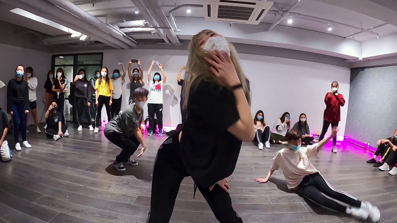 JOLIN CAI 蔡依林 - 睜一隻眼閉一隻眼【Jolin Wan Choreography】