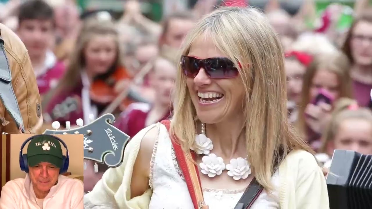 Sharon Shannon & Mundy -- Galway Girl  [REACTION/GIFT]