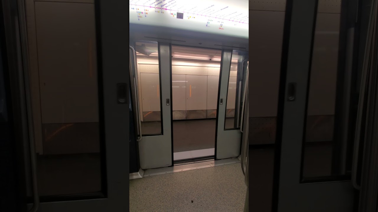 Fermeture des portes d'un MP89CC à Raspail sur la ligne 4 