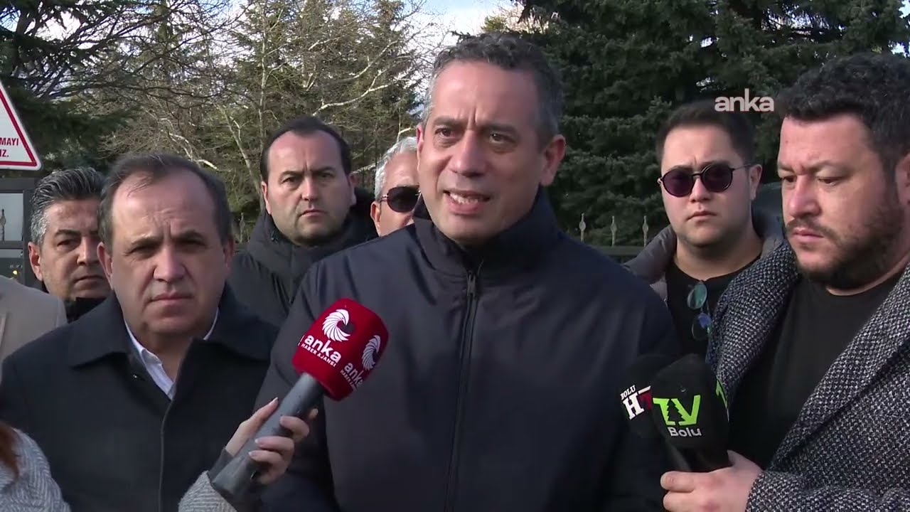 CHP Grup Başkan Vekili Ali Mahir Başarır Bolu İl Jandarma Komutanlığı önünde açıklama yaptı