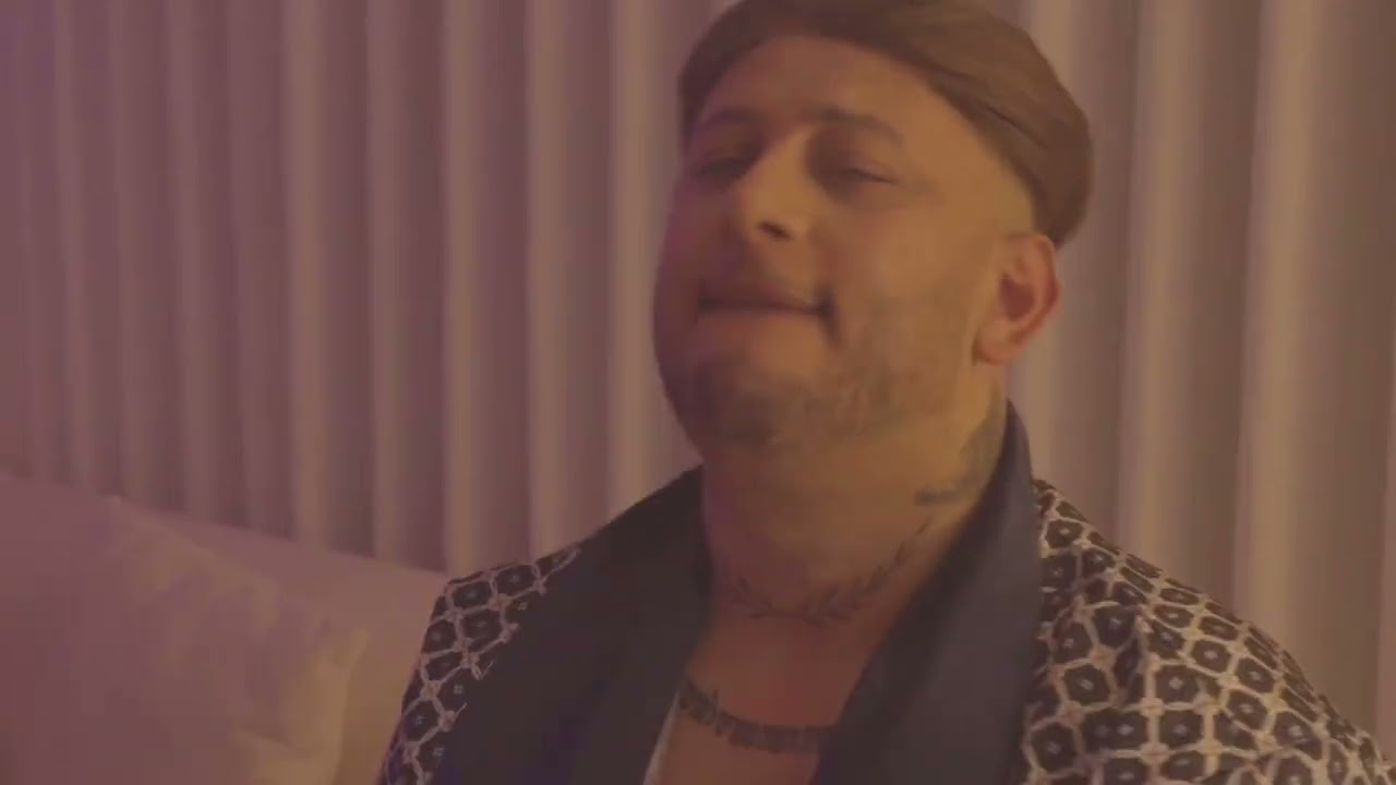  Marcello Adriano - Solo la mia ombra (official video) 