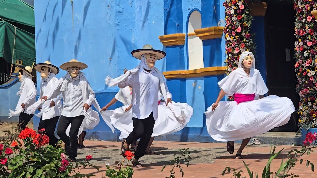 DANZA CHUSCA DE SAN MATEO CAJONOS EN LA FIESTA DE SAN JUAN YATZONA 2025