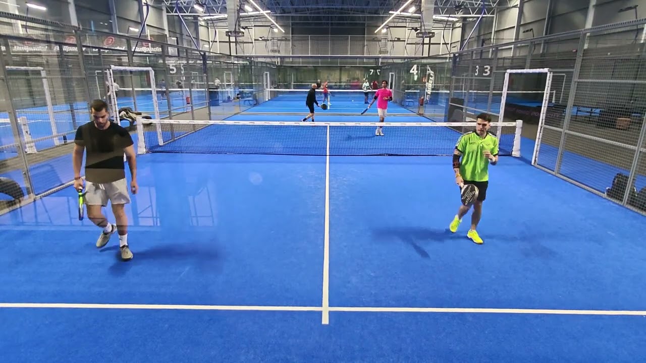Partido de pádel con Juanlu: 7-5/6-7/6-1