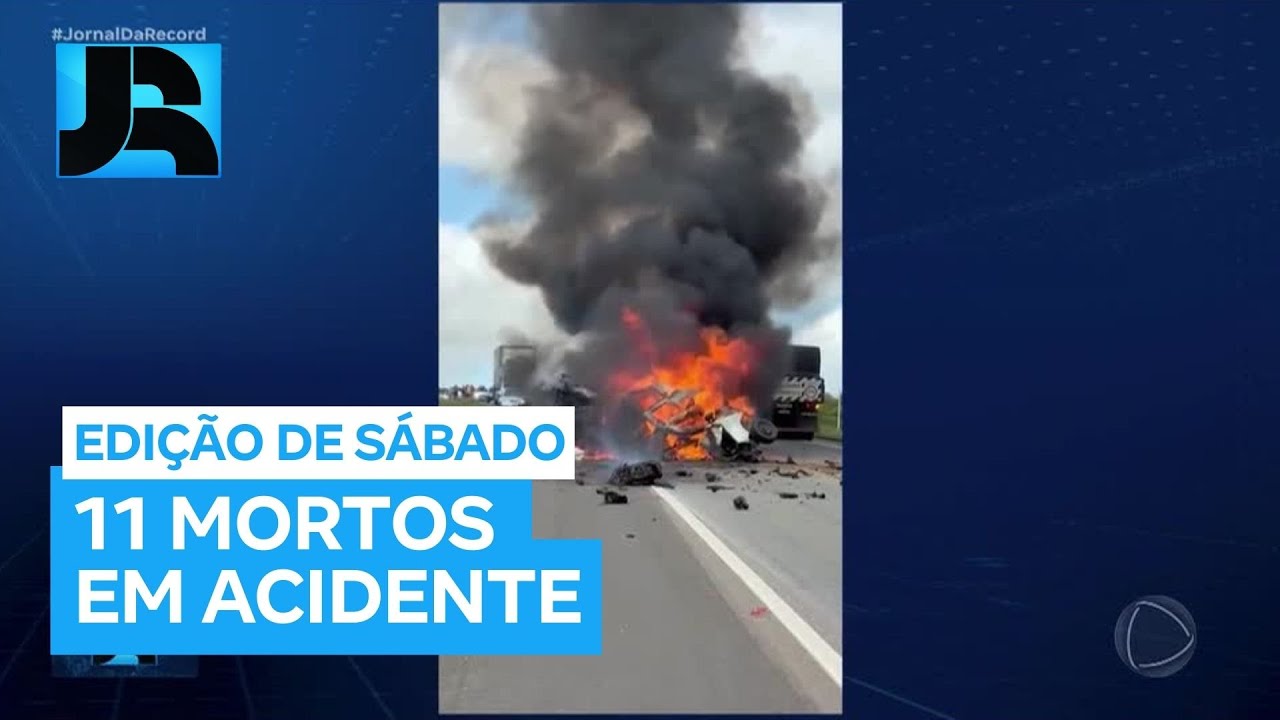 Acidente entre carro e picape deixa 11 mortos em rodovia na Bahia