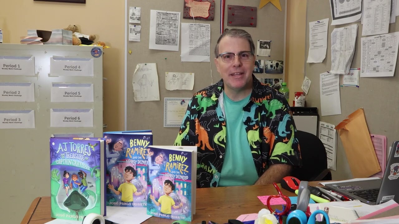Хосе Ириарте из школы Celebration High номинирован на премию Sunshine State Young Readers Award