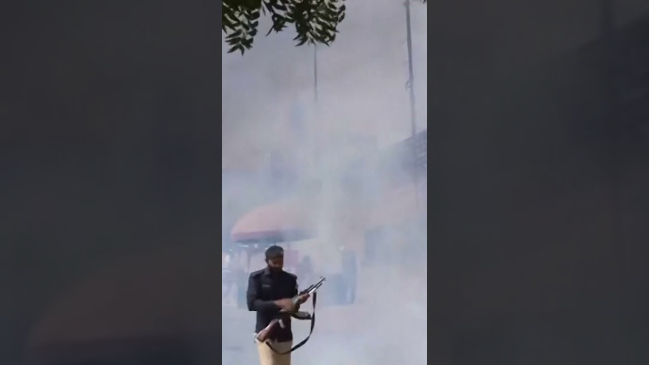 Deadly Chaos Erupts As Protesters Storm US Consulate In Karachi After Iran strike #shorts