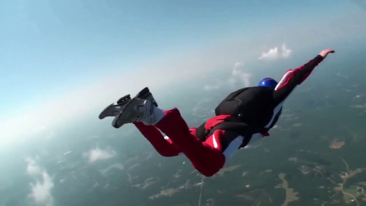 Skydive fun jumps