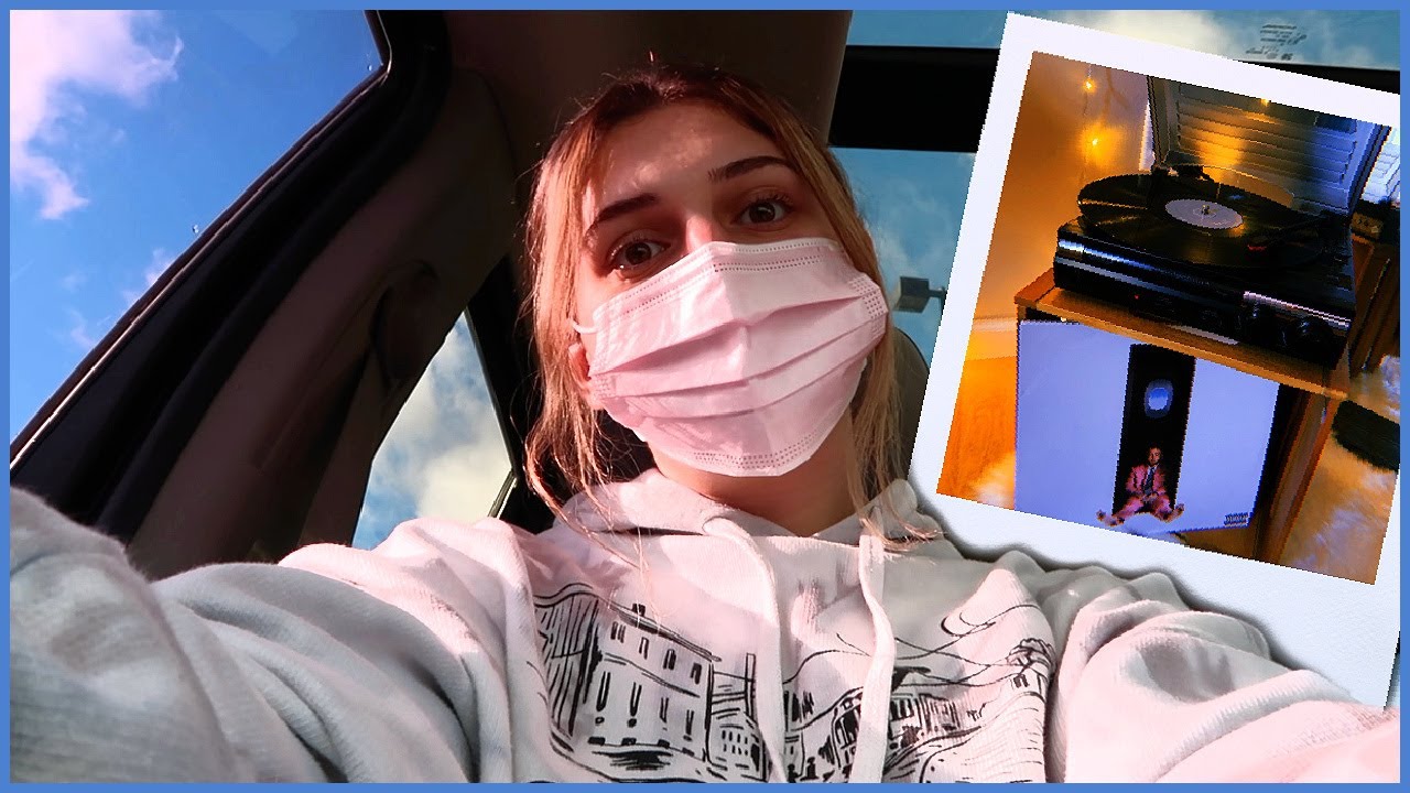getting my first record player! | vlogs by amber