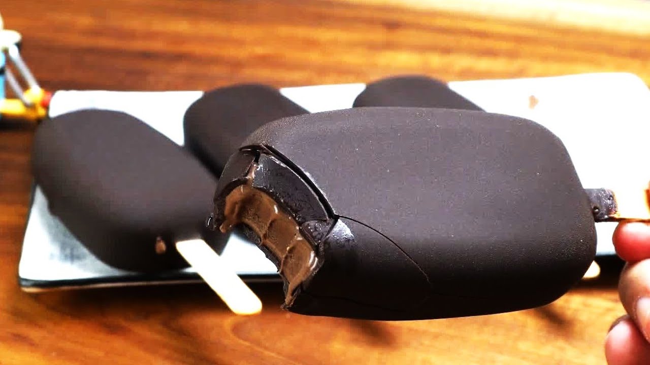 4 ingredients to make this Magnum ice cream!