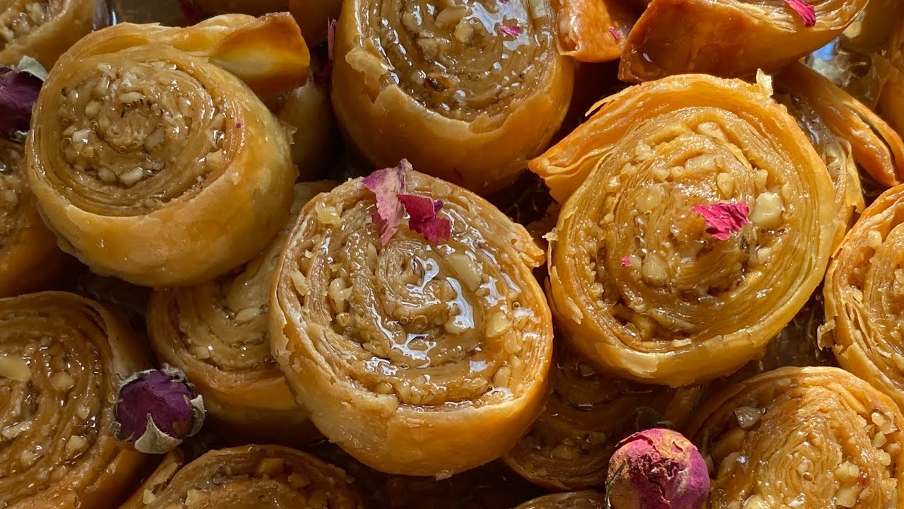 Bakllava e shpejte vetem me dy kulec shkrihet ne goje!