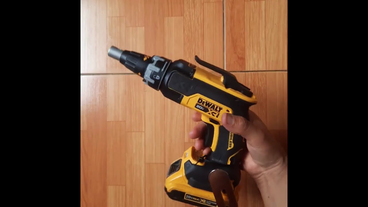 DCF630 U1 Atornillador Drywall con torque ajustable Brushless 20V MAX XR DeWALT