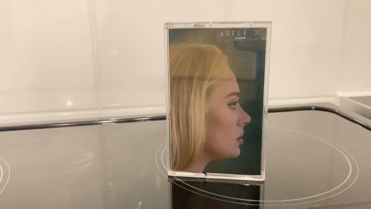 Adele 30 on cassette