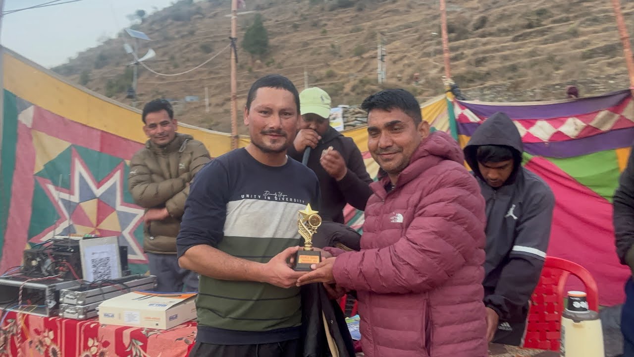 Pahadi cricket 😜🏏 AB TIGER 🐅 VS BANGAR 11 pre-Quarter match✌️