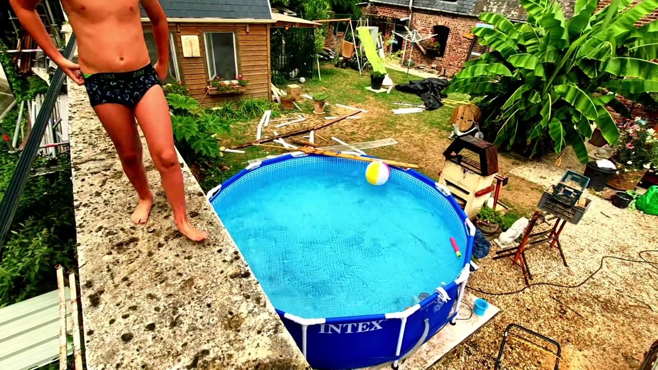 Vidéo dans ma piscine avec Baj