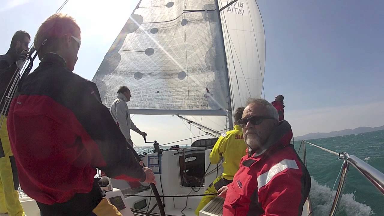 Bluone First 36.7 Training 2014
