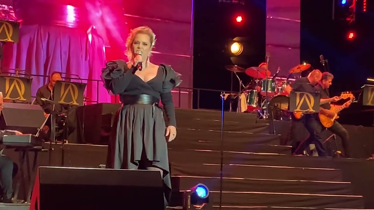 Forog a tánc Mozart musical-Vágó Zsuzsi