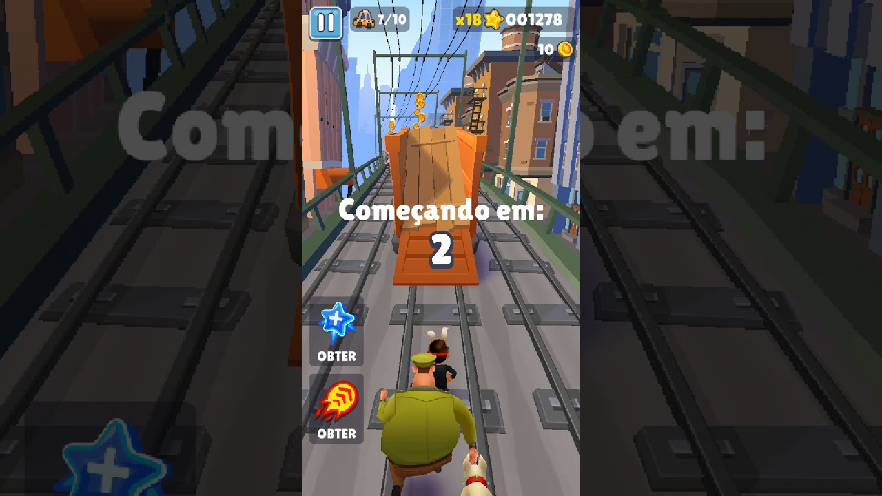 Jogando  Subway surf 