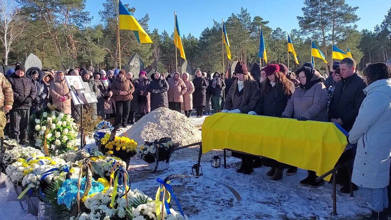 На Щиті у рідному селі Тинне. Фурманець Олександр Леонідович.