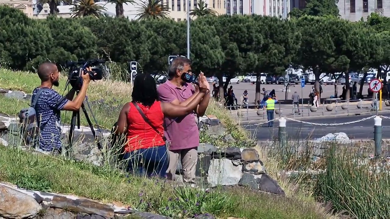 Homeless Camp Eviction - Cape Town Castle - 01 Nov 2024