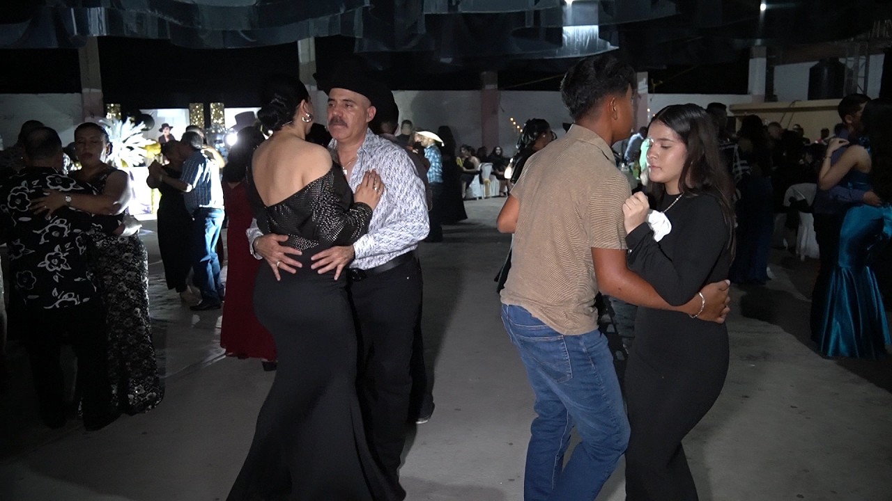 QUE BUENOS SON PA BAILAR EN GUERRERO MEXICO  #fiestasdepueblo #guerreromexico #fiesta
