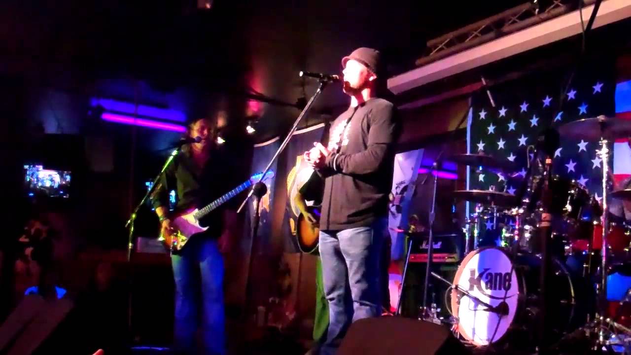 11/23/11 Christian Kane - Luckenbach, Tx - Duke's Portland