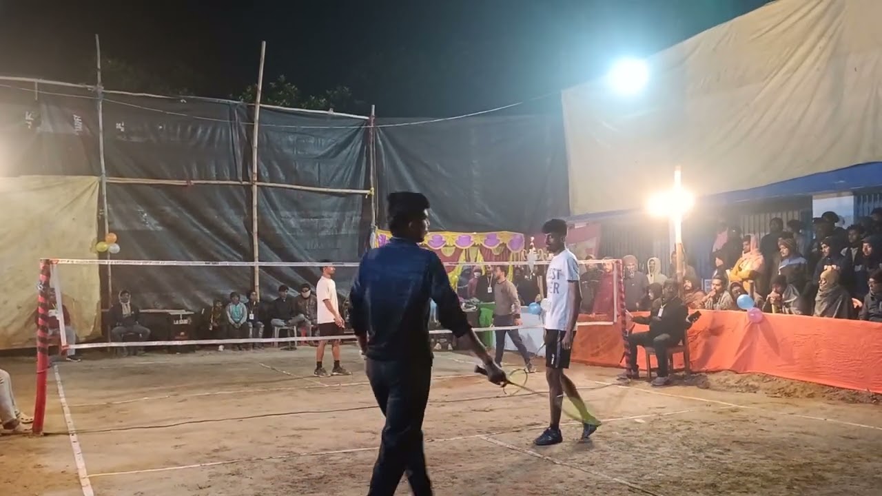 Outdoor turnament...2nd set...santu vs Yash#trending #badminton #badmintolovers #vairalvideo #sports