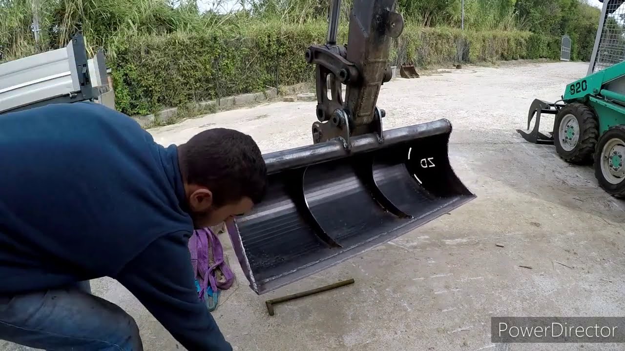 costruzione benna per escavatore