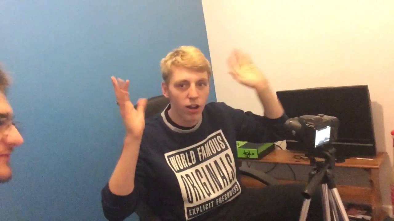 Duel vlogging with derpy face Dan