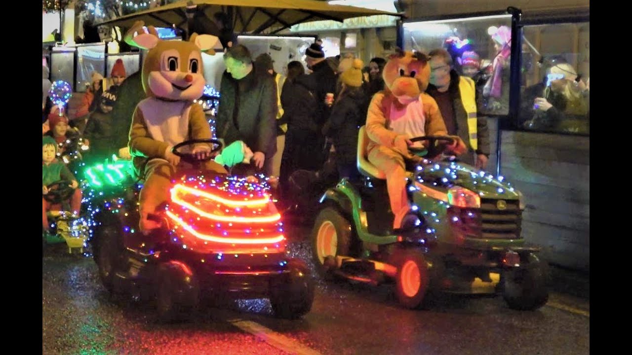 Christmas tractor run nenagh 2022
