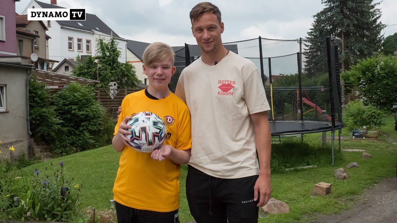 Tim Knipping besucht krebskranken Leon