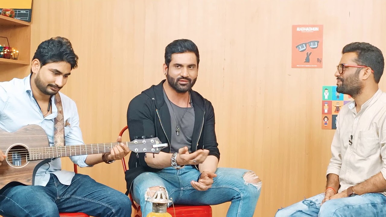Teri umeed Tera intezar | Goosebumps | Harshit Saxena singing live | interview pink villa mustwatch