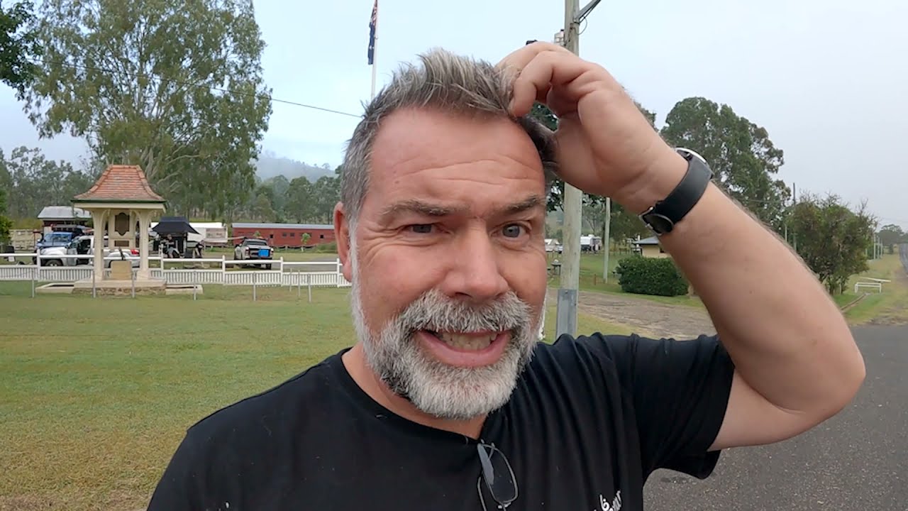 Off grid camping, pubs, campsites and tracks. Sunshine Coast Hinterland, Queensland Australia #4wd
