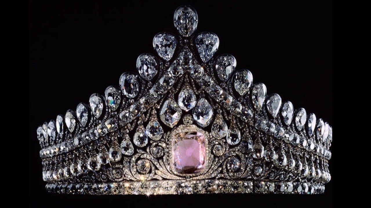 A  Casual Overview of Pink Diamonds