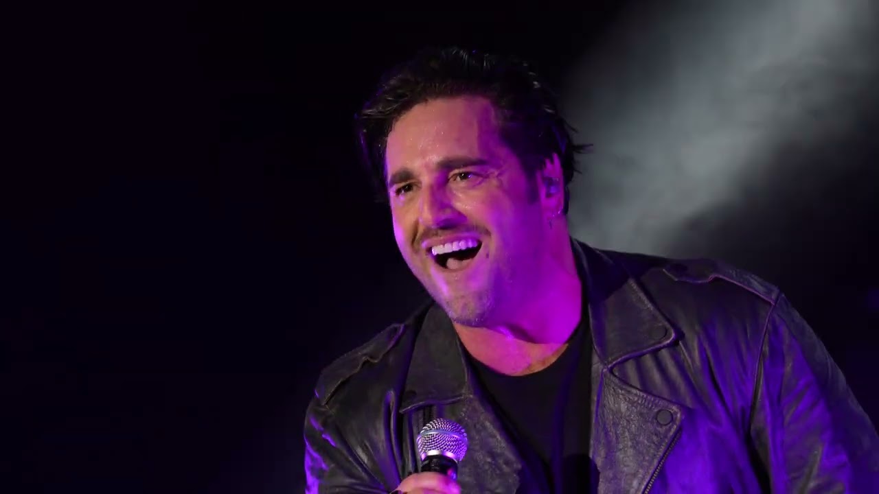 David Bustamante 
