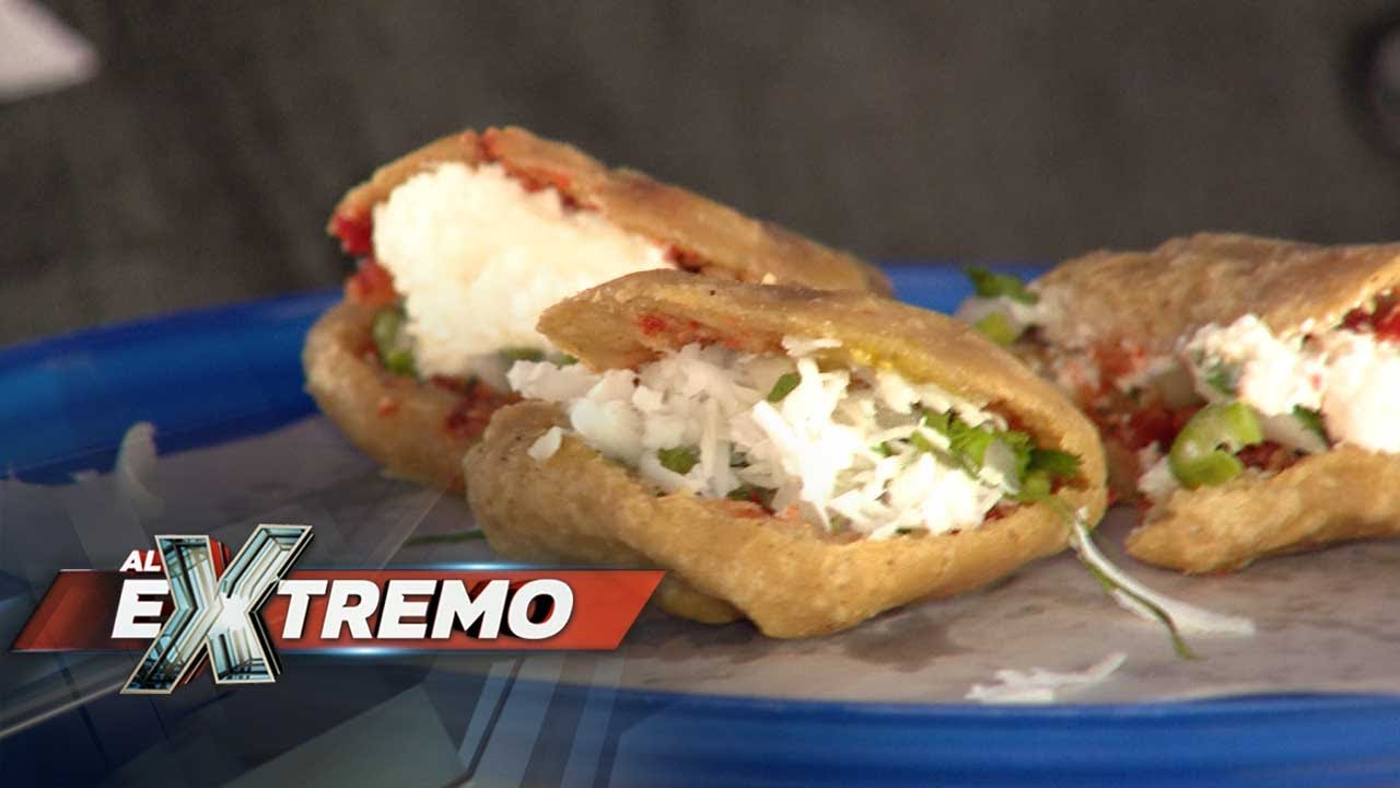 Unas mini gorditas para chuparse los dedos. Rahmar Villegas prob&oacute; su delicioso sabor. | Al Extremo